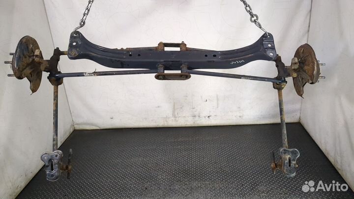 Балка подвески задняя Hyundai Coupe (Tiburon), 200