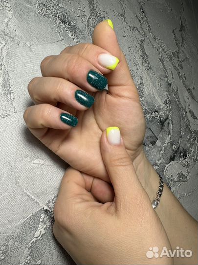 Маникюр, педикюр гель-лак