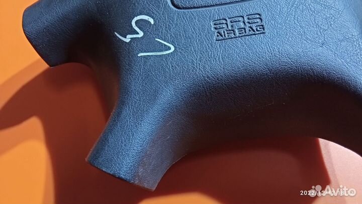 Подушка безопасности в руль Mitsubishi Outlander 1