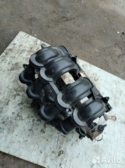 Впускной коллектор Форд Фокус 2 1.6 115лс