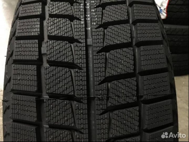 Westlake SW618 215/50 R17 95H