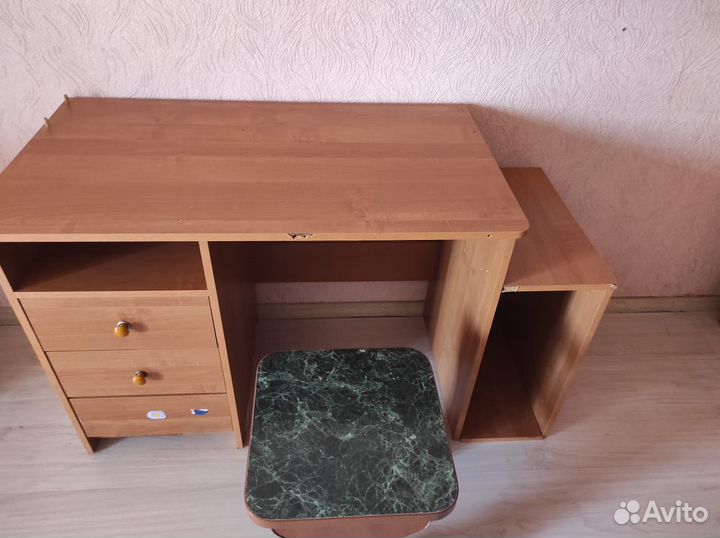 Отдам мебель из квартиры - самовывоз