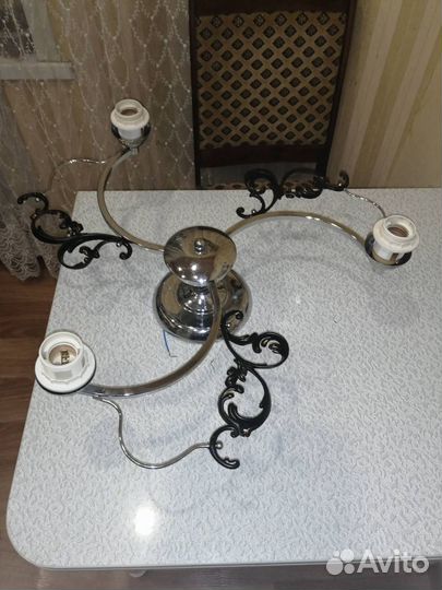 Люстра без плафонов