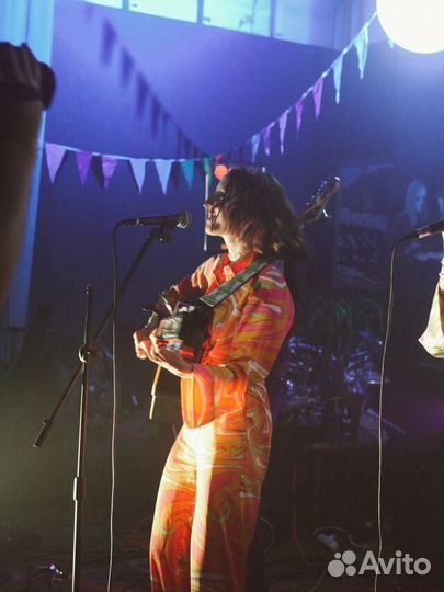 Преподаватель по гитаре и укулеле / уроки гитары