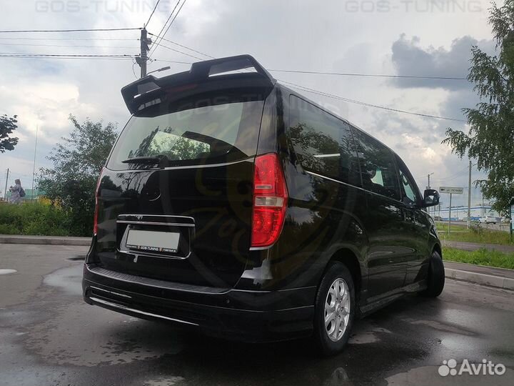 Тюнинг спойлер на Hyundai Grand Starex