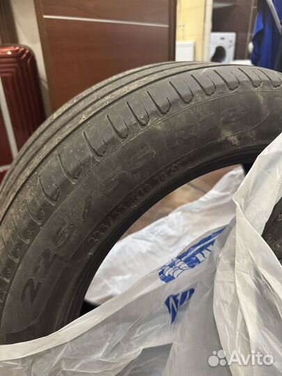 Pirelli Cinturato P7 225/55 R18 102Y