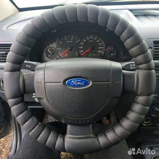 Оплётка руля экокожей
