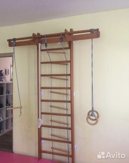 Спортивная стенка деревянная