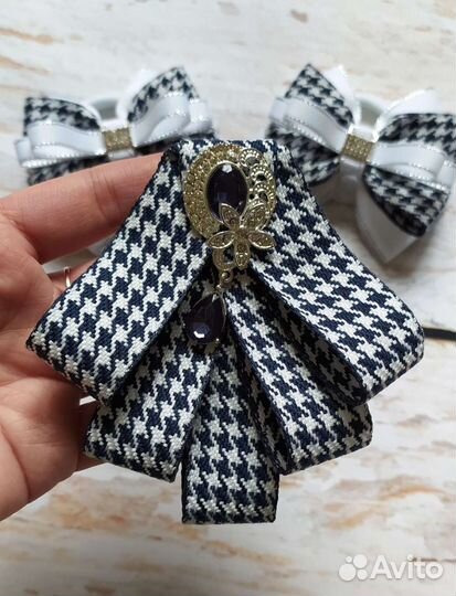 Школьные комплекты:бантики и галстучек