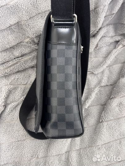 Сумка Louis Vuitton district pm Оригинал