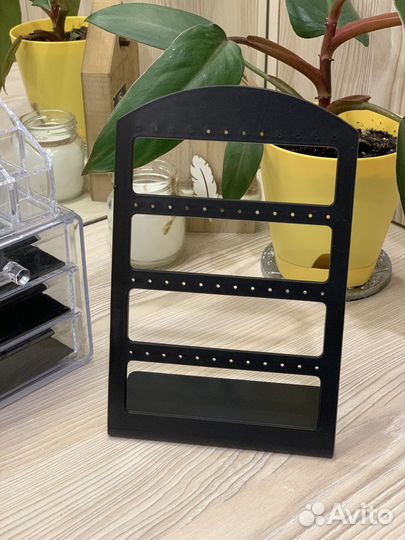 Шкатулка для косметики украшений