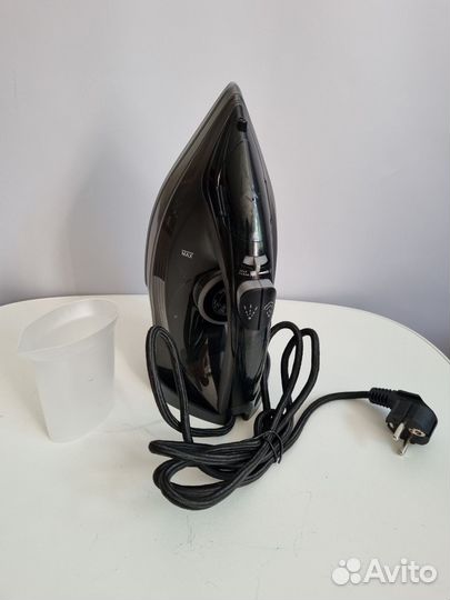 Утюг Royal Wellfort