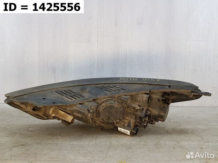 Фара правая Hyundai Tucson