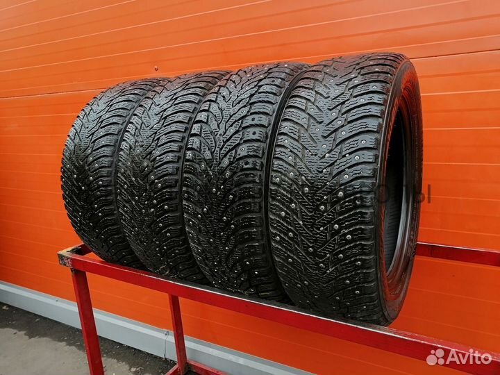 Nokian Tyres Hakkapeliitta 8 205/55 R16 93T