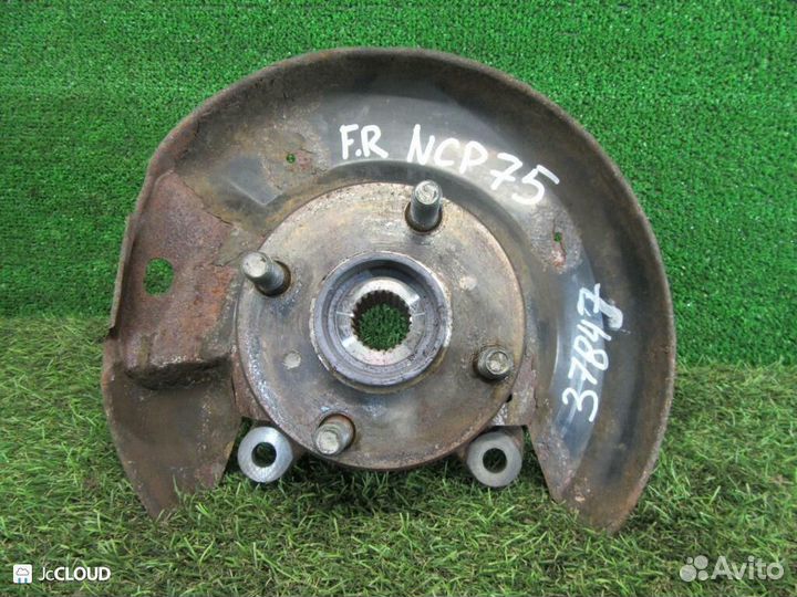 Ступица на toyota will cypha NCP75 1NZ-FE