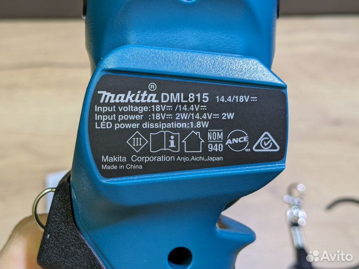 Фонарь Makita DML815