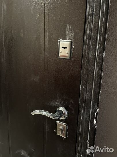 Дверь входная