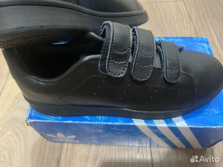 Кроссовки Adidas stan smit р. 39-40