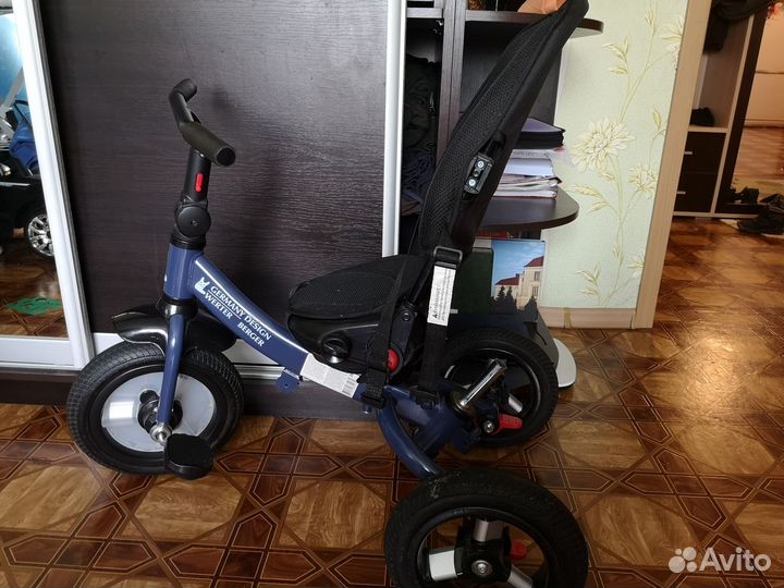 Детский трехколесный велосипед