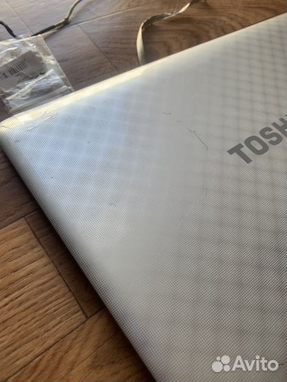 Крышка матрицы Toshiba l755