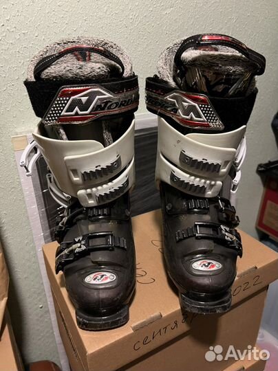 Горнолыжные ботинки Nordica Ignition Supercharger