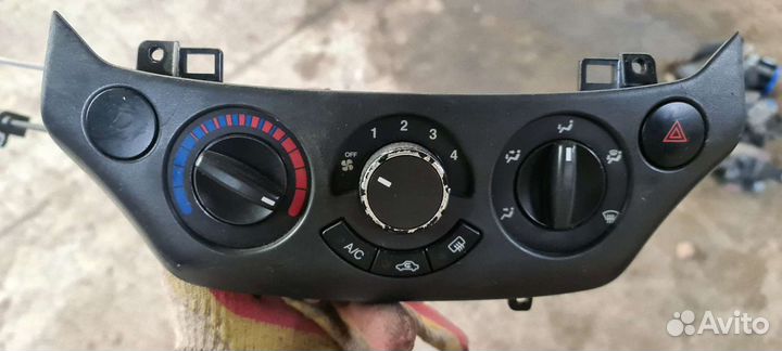 Блок управления печкой Chevrolet aveo t250 t200 t2