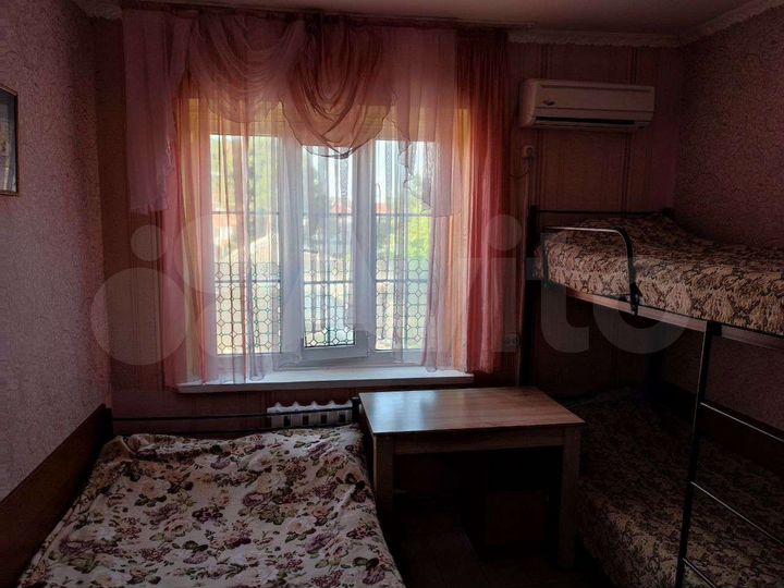 Комната 20 м², 1/4 эт.