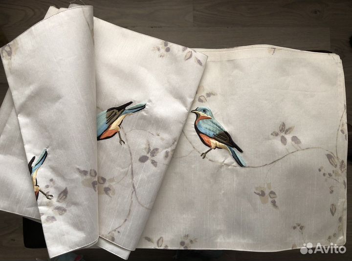 Комплект дорожка и подставки под тарелки