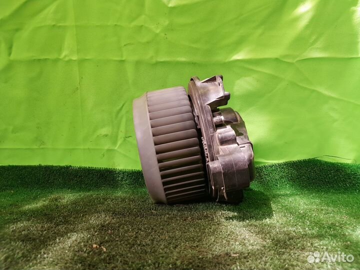 Мотор печки Toyota Corolla