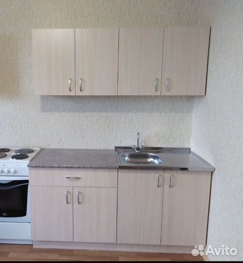 Кухонный гарнитур 1.6м