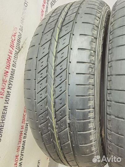 Hankook Dynapro HP2 RA33 215/60 R17