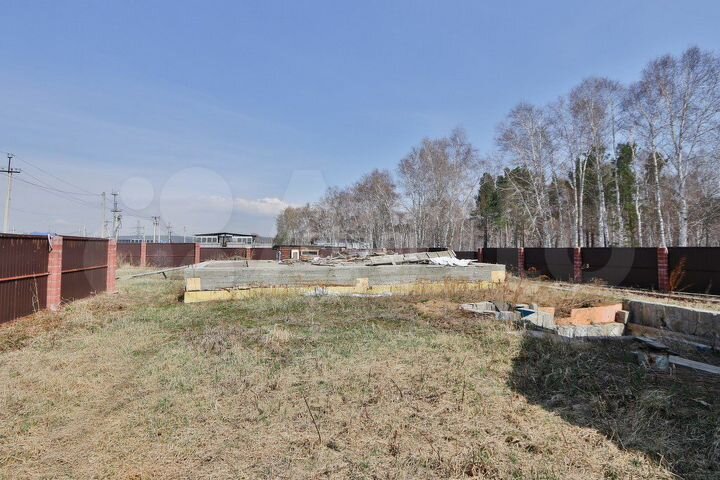 Дом 32 м² на участке 10 сот.