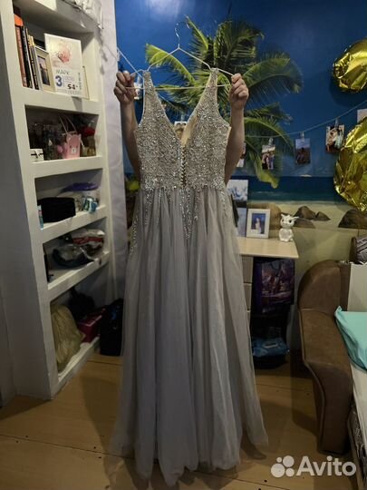 Платье выпуское вечернее