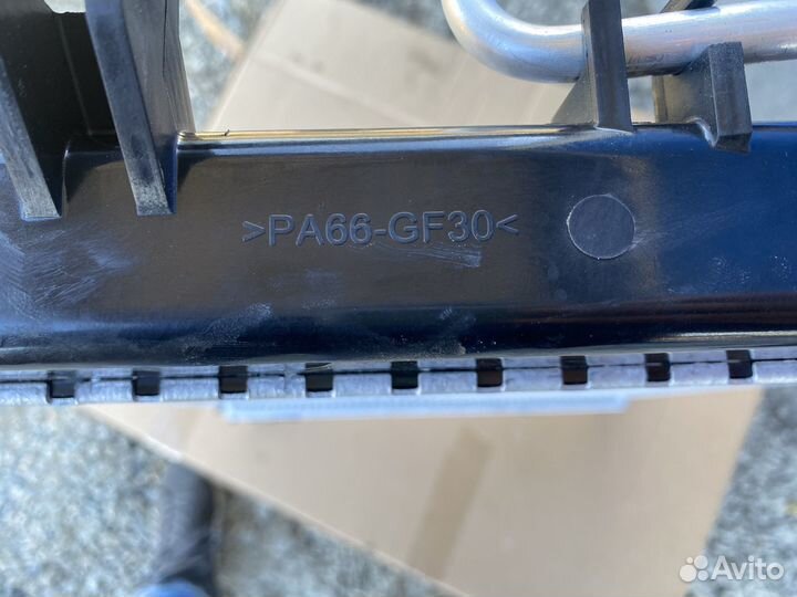 Радиатор охлаждения tucson/sportage 15