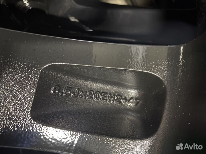 Оригинальные колёса Range Rover Vogue R20