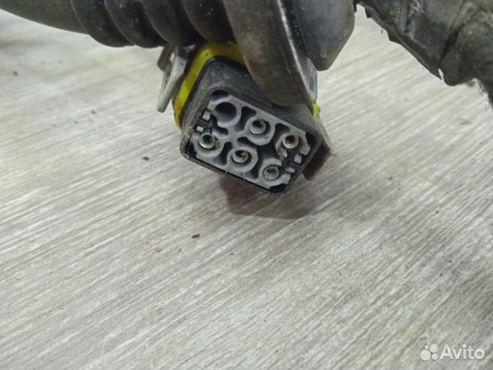 Проводка (коса двери) задняя левая Mitsubishi