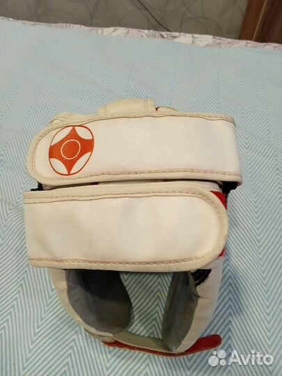 Продам шлем для занятий карате