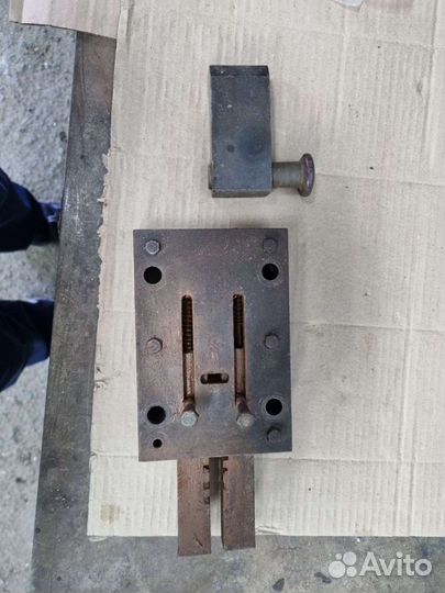 Замок гаражный