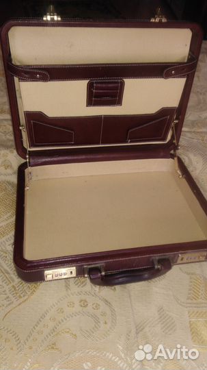 Кейс из натуральной кожи