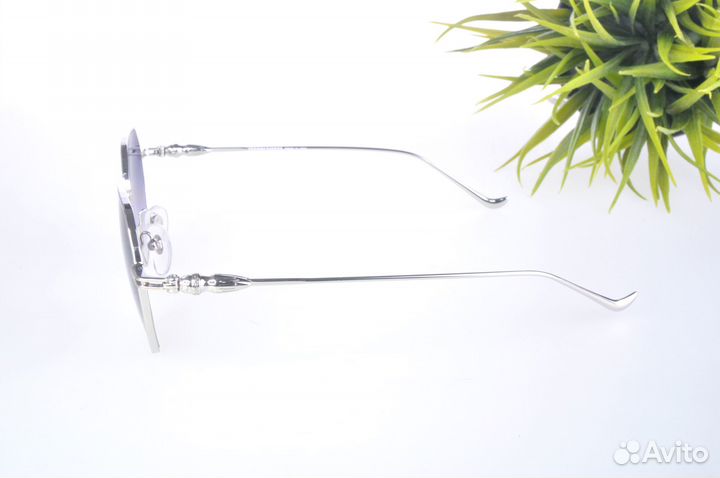 Солнцезащитные очки женские Chrome Hearts