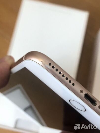 Телефон iPhone 8 plus 64 Gb