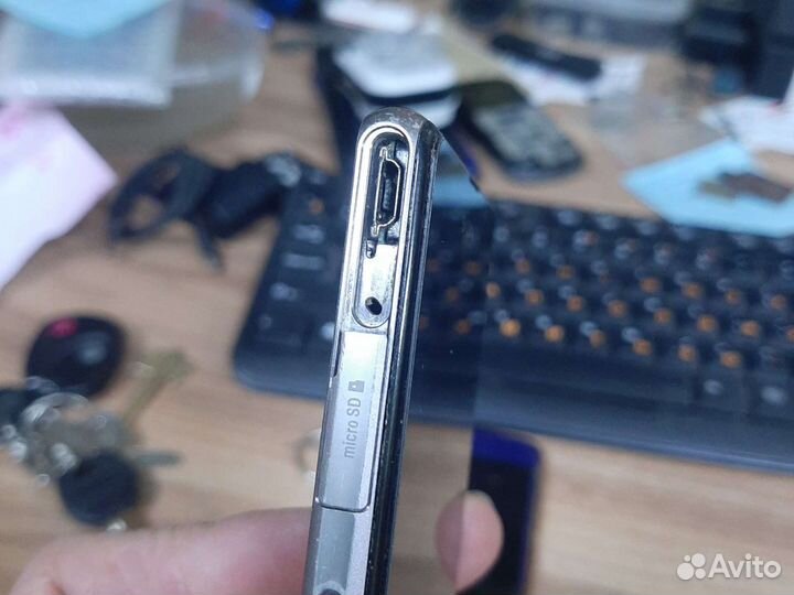 Sony Xperia Z1 Compact, 2/16 ГБ