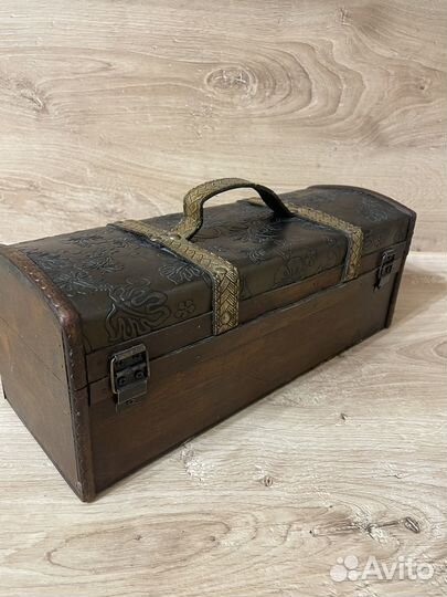 Деревянная шкатулка/ящик под вино,разм 34*13*13