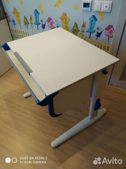 Растущая парта Деми с линейкой