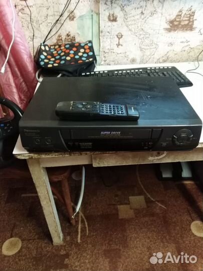 Видеомагнитофон panasonic