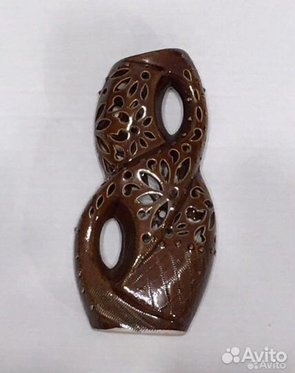 Вазы для цветов и статуэтки