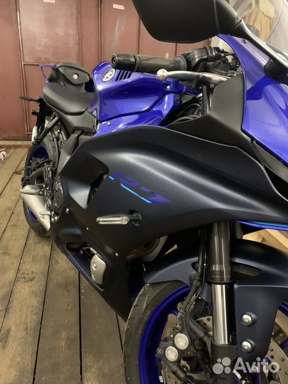 Yamaha YZF-R7