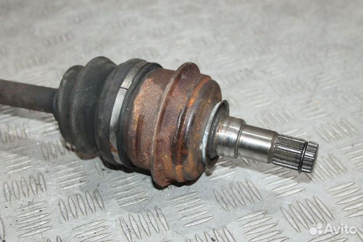 Привод передний левый Toyota Celica ST202 3S-GE