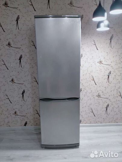 Холодильник новый