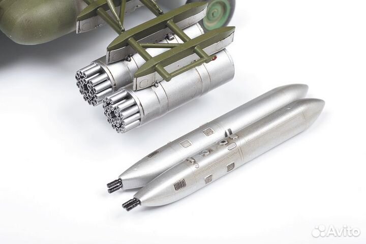 4828 Советский многоцелевой вертолет 